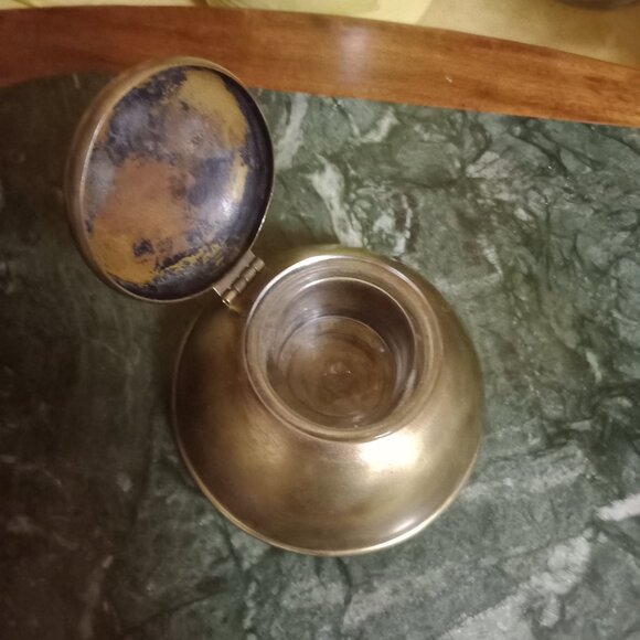 Bradley & Hubbard Inkwell - Picture 8 of 8